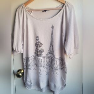 Love & Lace Chic Graphic Sweater with Eiffel Tower Design Sz L